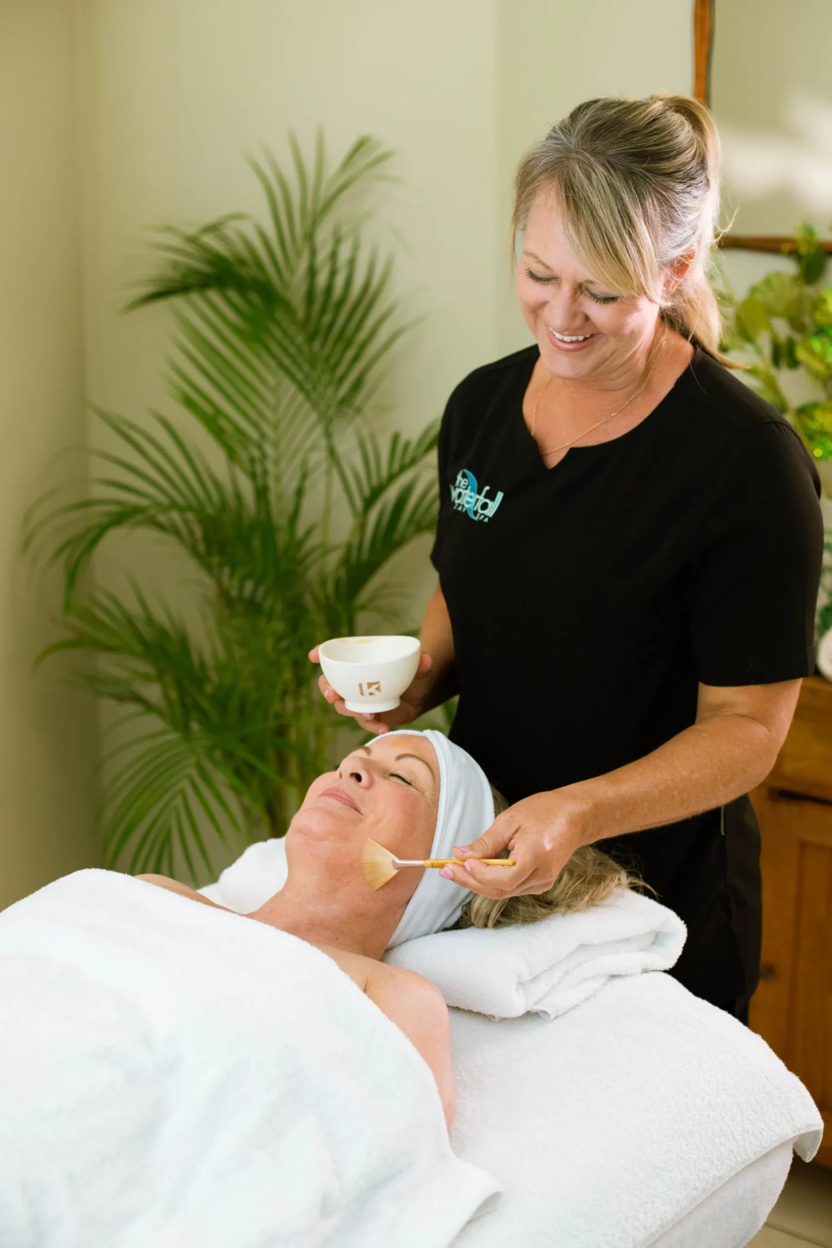 WATERFALL_DAY_SPA-14